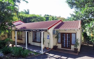 3 Bedroom Simplex in Escombe