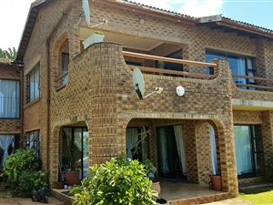 3 Bed Duplex in Bluff