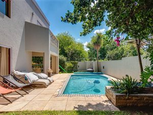 3 Bed Townhouse in Woodmead