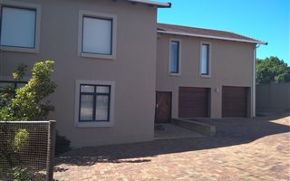 4 Bedroom House in Mossel Bay