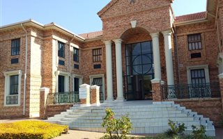356 m² Office Space in Bryanston