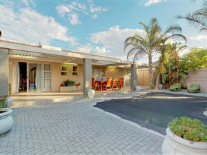 5 Bed House in Rouxville