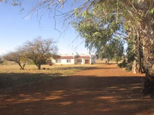 3 Bed House in Westonaria