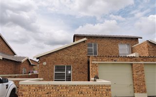 2 Bedroom Apartment in Honey Park