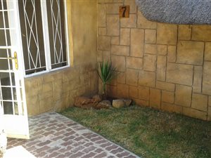 Bachelor apartment in Randfontein