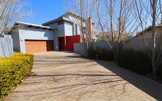 3 Bedroom House in The Meadows at Hazeldean