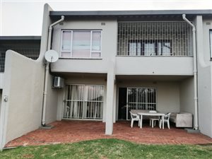 3 Bed Apartment in Blythedale Beach
