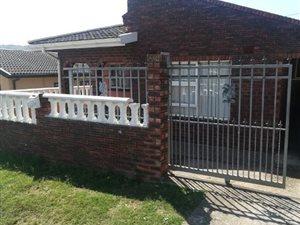 3 Bed House in Brookdale