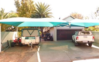 3 Bedroom House in Bronberrick