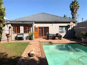 3 Bed House in Kensington