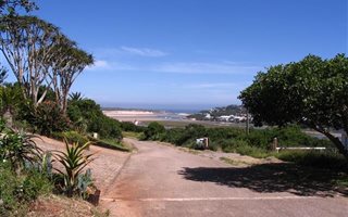 825 m² Land available in Merryhill