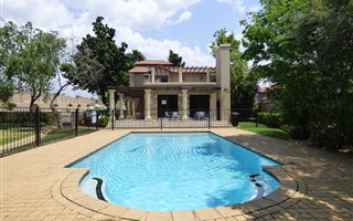 1 Bedroom Apartment in Dainfern