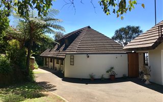 4 Bedroom House in Winterskloof