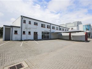 1965 m² Commercial space in Chiselhurst