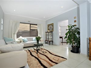 5 Bed House in Thornton