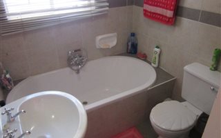 2 Bedroom Simplex in Eco Park