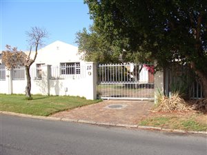 3 Bed House in Edgemead