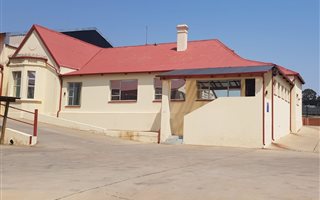 4000 m² Industrial space in Turffontein