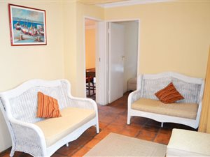 2 Bed Apartment in Westcliff