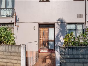 3 Bed Duplex in Woodhaven