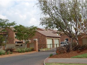 2 Bed House in Mooikloof Ridge