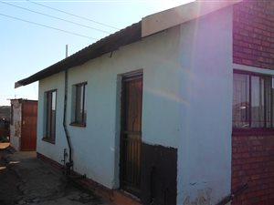 2 Bedroom House in Sebokeng Zone 16