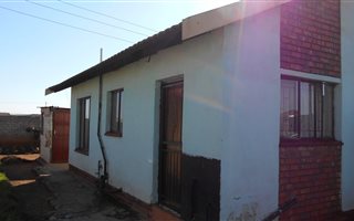 2 Bedroom House in Sebokeng Zone 16