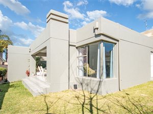 2 Bed House in Randpark Ridge