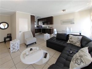 2 Bed Duplex in Maroeladal