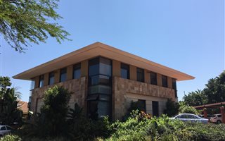 472 m² Commercial space in La Lucia