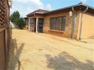 4 Bed House in Hammanskraal