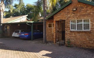 3 Bedroom House in Doornpoort and surrounds