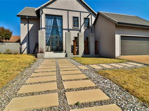 4 Bed House in Brooklands Lifestyle Estate