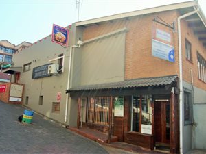 384 m² Retail Space in Margate