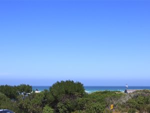 631 m² Land available in Suiderstrand
