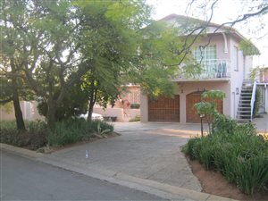 2 Bed Garden Cottage in Randpark