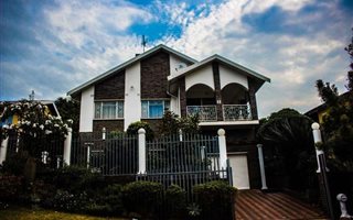 4 Bedroom House in Orient Heights