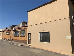 3800 m² Industrial space in Nigel