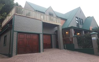 3 Bedroom House in Denver Park