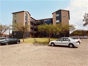 2 Bed Apartment in Fleurhof