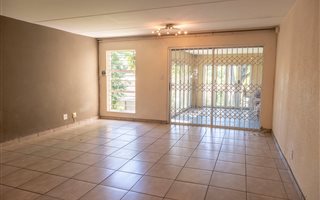 3 Bedroom Apartment in Morningside