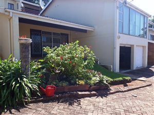 3 Bed Apartment in Port Edward