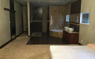 5 Bedroom House in Kuruman