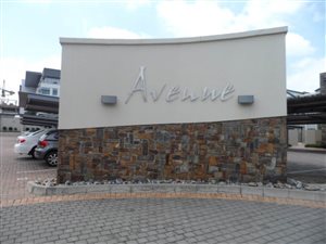 95 Bed Apartment in Parktown North