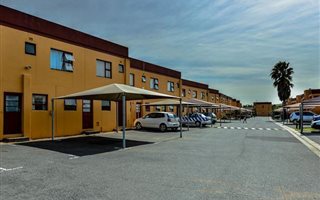 1 Bedroom Apartment in Brackenfell Central