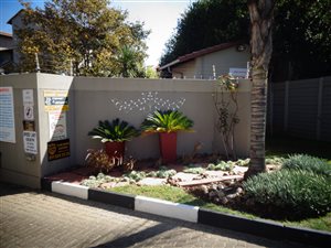 2 Bed Duplex in Verwoerdpark