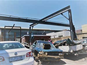 496 m² Land available in Roodepoort Central