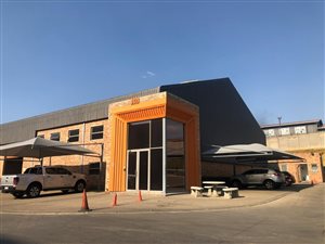 650 m² Industrial space in Meadowbrook