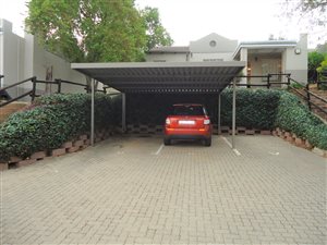 3 Bed Townhouse in Sterrewag