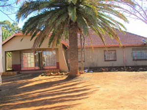 5 Bed House in Lenasia